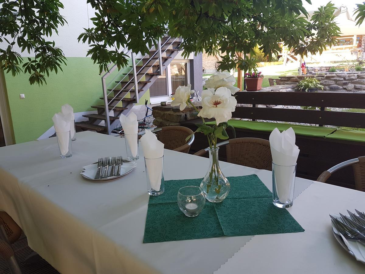 Agropenzion 7Divov Dolna Krupa Екстериор снимка