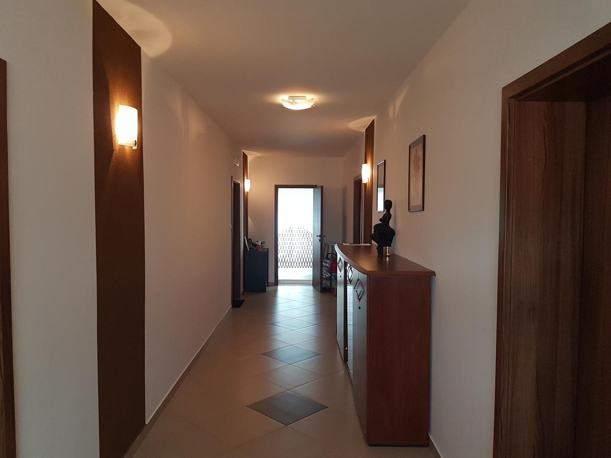 Agropenzion 7Divov Dolna Krupa Екстериор снимка